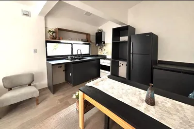 Casa en venta 3 dormitorios Totalmente REMODELADA - Florencio Sanchez y Antártida, Villa Carlos Paz