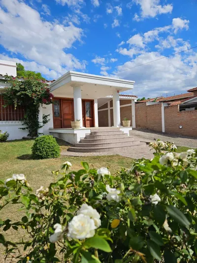 Casa en VENTA 3 dormitorios + oficina/consultorio FINANCIACION - Roque Saenz Peña 340, Villa Carlos Paz